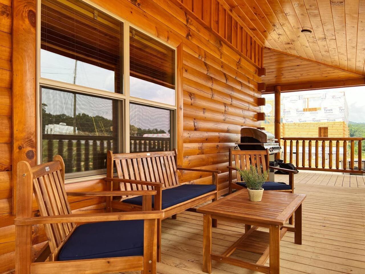 Splendid 2Cabins Sleeps 28 Pool Hot Tub More Pigeon Forge Exterior photo